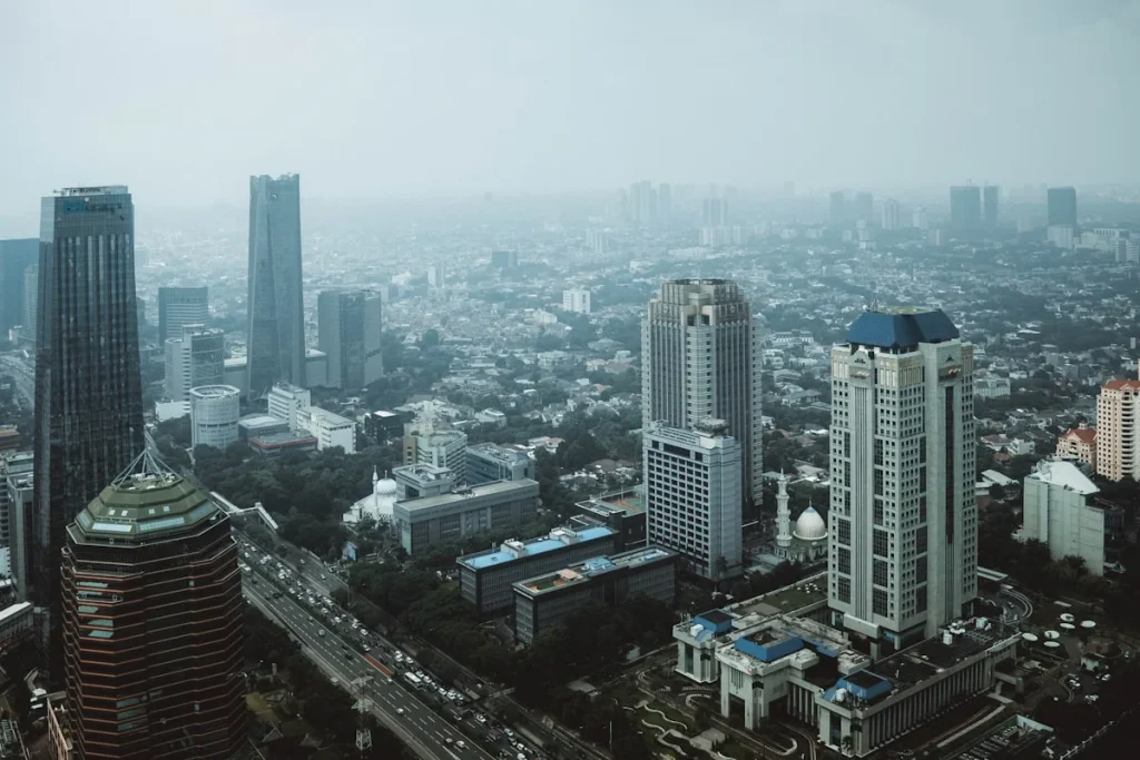 Penggunaan Teknologi Terkini